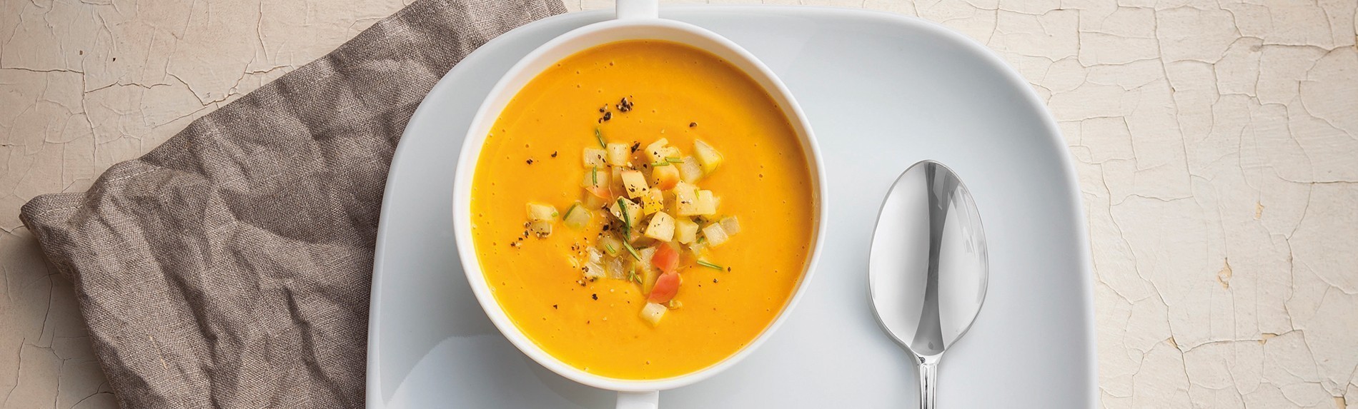 Header Græskar-kastanje-muskatsuppe