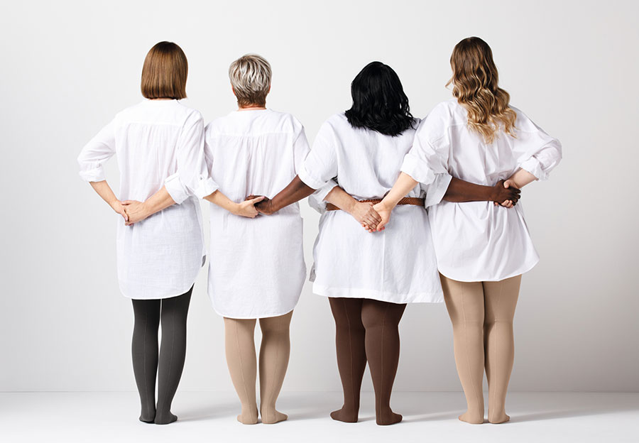 Frauensache Bloggerinnen in weißen Hemden Frauensache Bloggerinnen in weißen Hemden